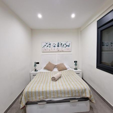 Private Room In The Center Of Estepona Kültér fotó
